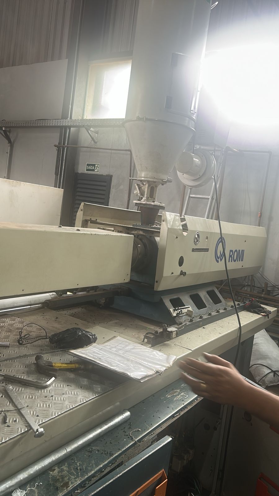 Injetora Romi 200 ton Primax